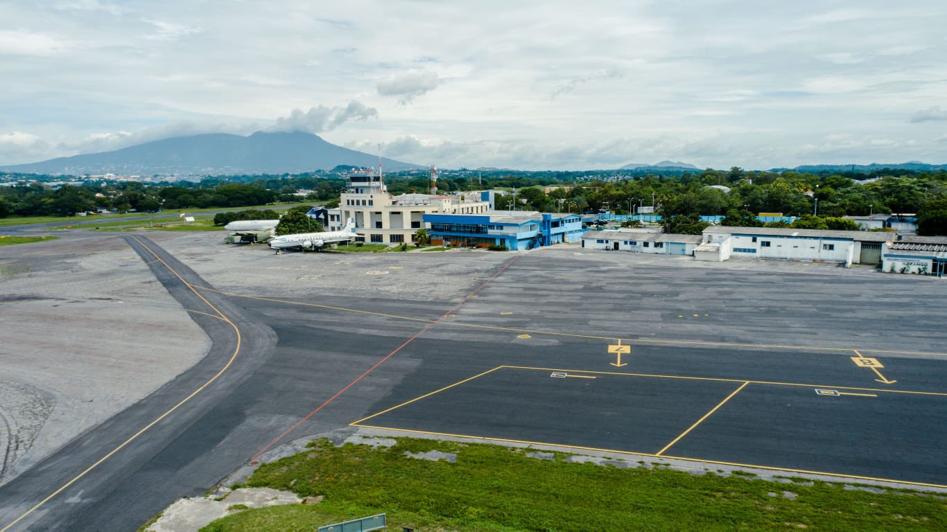 el-salvador-invertira-en-la-ampliacion-y-modernizacion-del-aeropuerto-de-ilopango